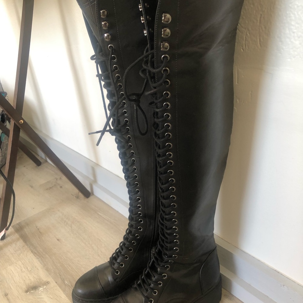 Momento Mori boots (Dolls Kill)